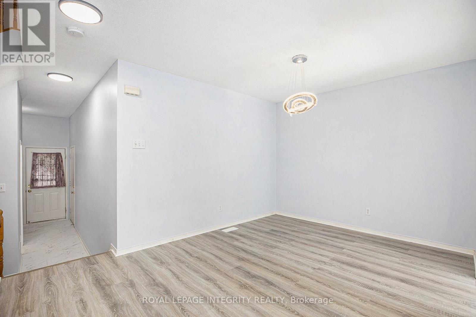 67 Landover Crescent, Ottawa, Ontario  K2M 2W4 - Photo 7 - X13747898