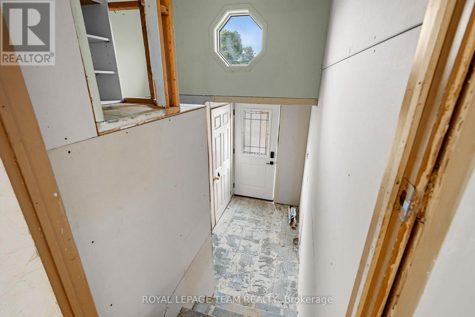 116 Colina Street, Mississippi Mills, Ontario K0A 1A0 - Photo 5 - X13747918