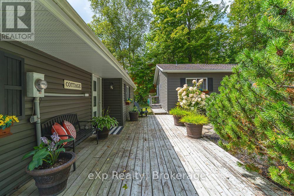 1 1st Avenue S, South Bruce Peninsula, Ontario  N0H 2T0 - Photo 6 - X13747924