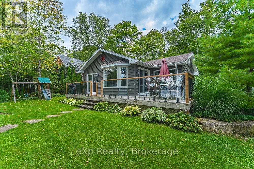 1 1st Avenue S, South Bruce Peninsula, Ontario  N0H 2T0 - Photo 8 - X13747924