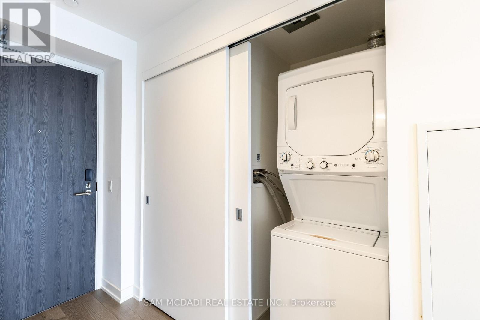 3608 - 20 Lombard Street, Toronto, Ontario  M5C 0A7 - Photo 2 - C13747884