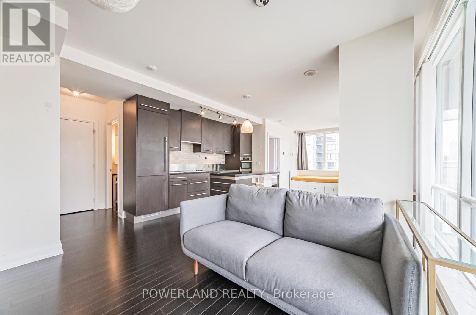 1309 - 80 John Street, Toronto, Ontario  M5V 3X4 - Photo 15 - C13747934