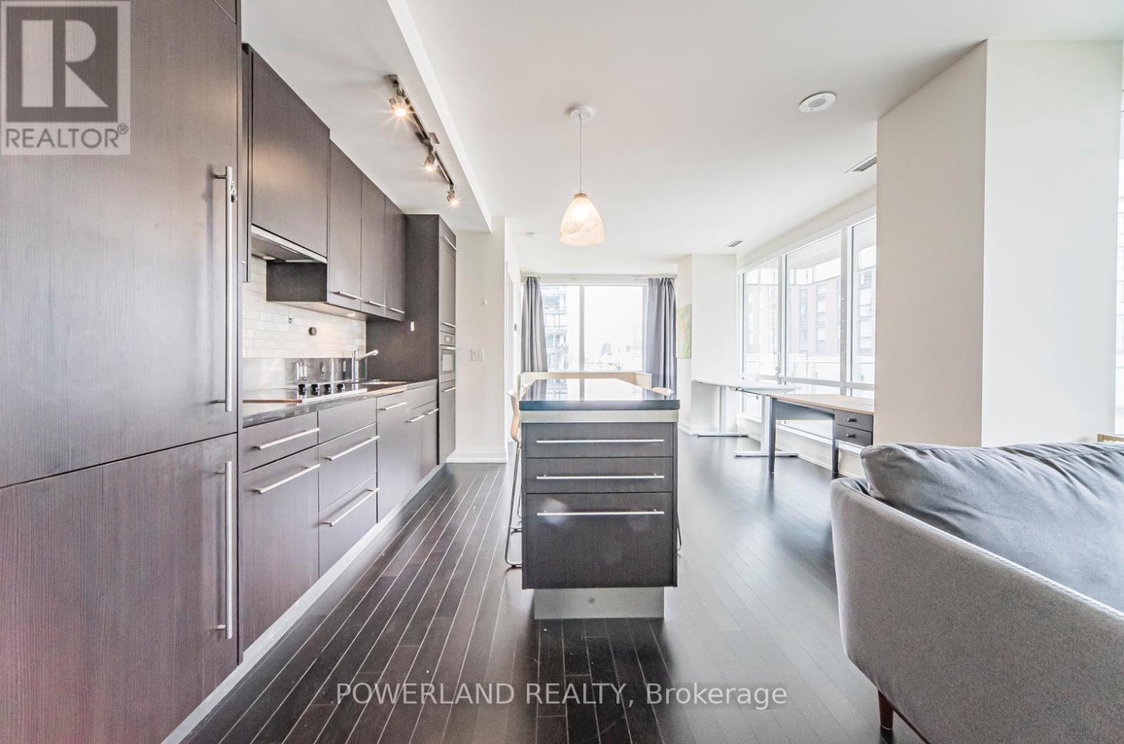 1309 - 80 John Street, Toronto, Ontario  M5V 3X4 - Photo 17 - C13747934