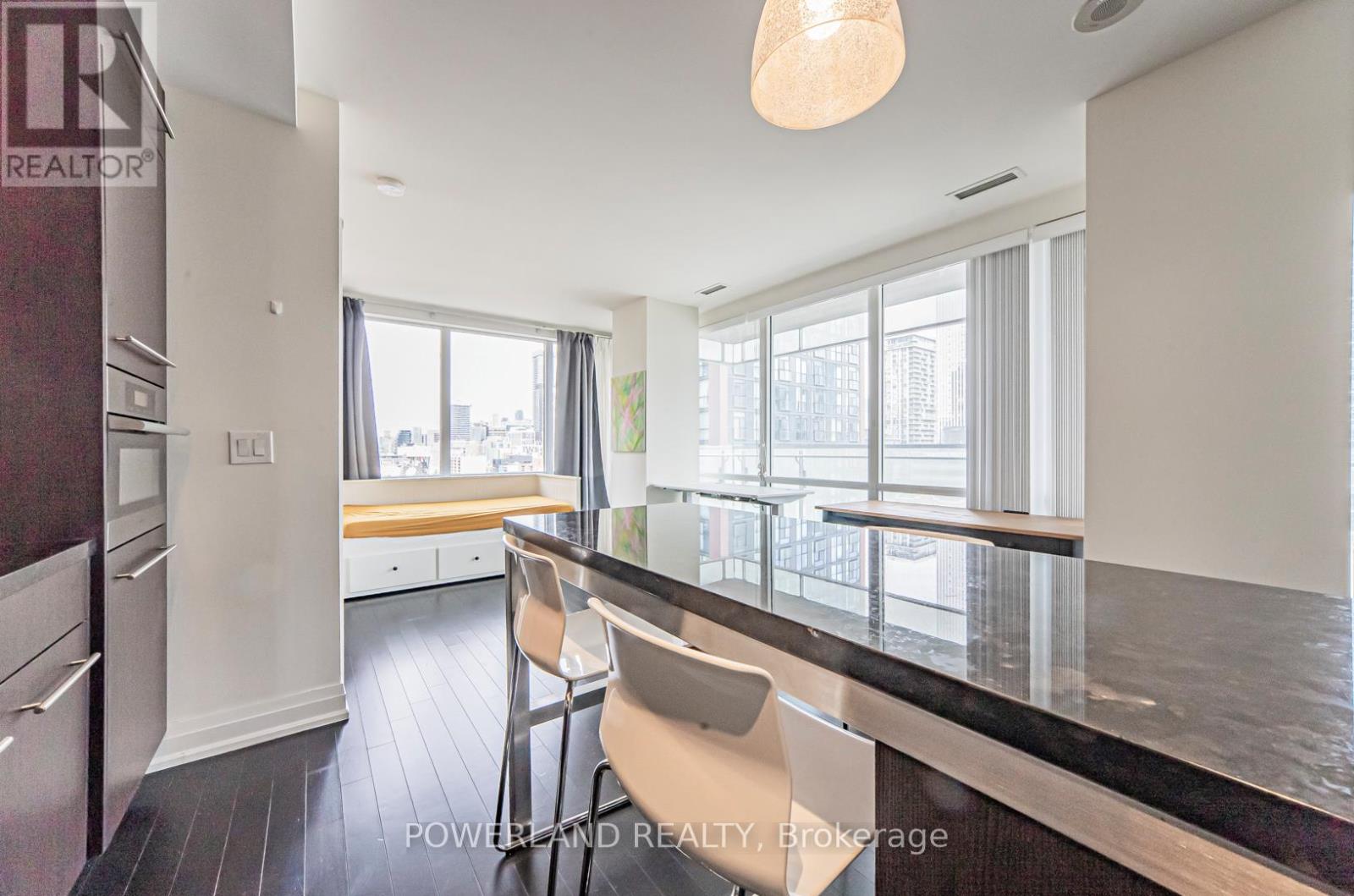 1309 - 80 John Street, Toronto, Ontario  M5V 3X4 - Photo 23 - C13747934