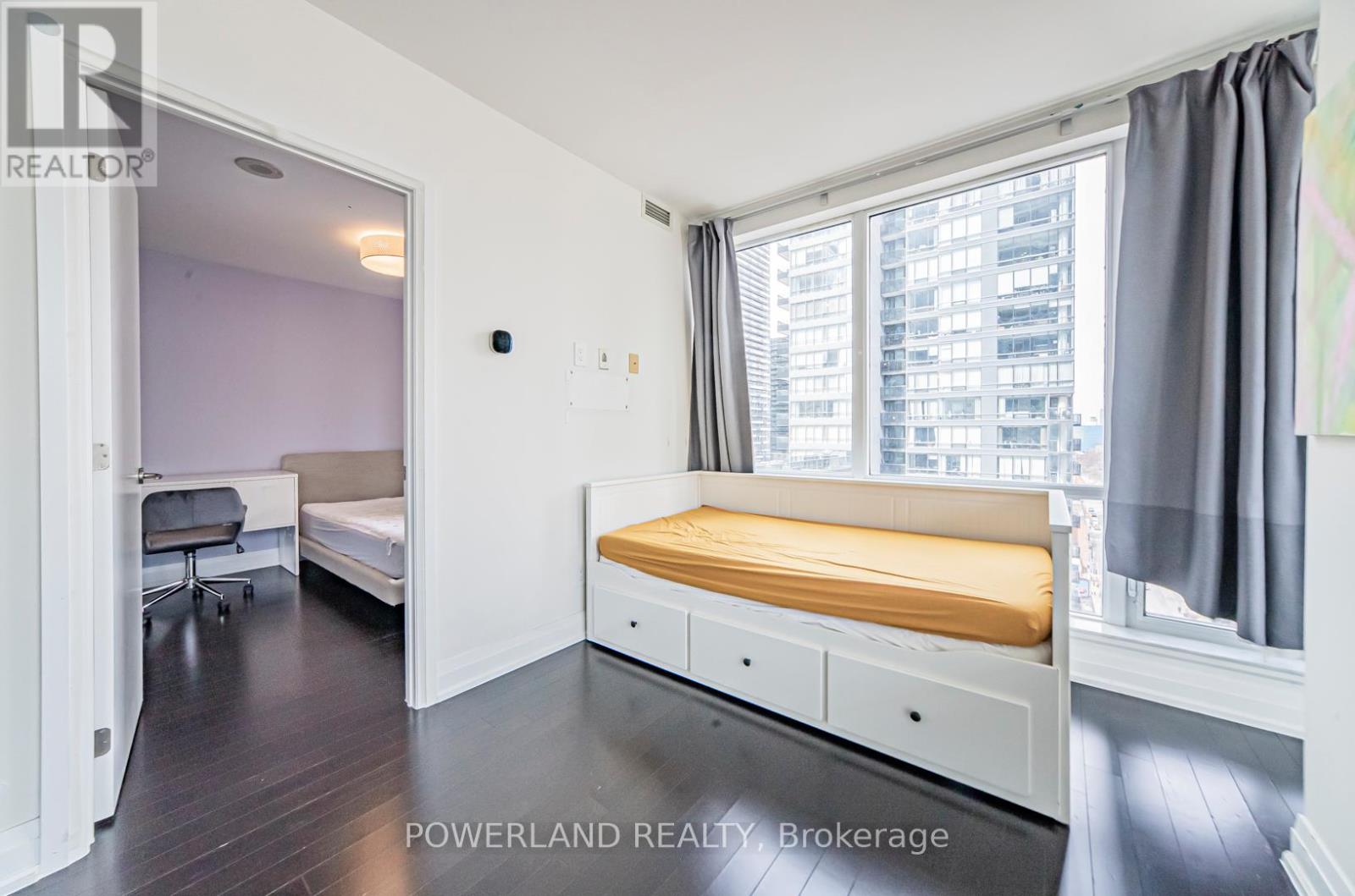 1309 - 80 John Street, Toronto, Ontario  M5V 3X4 - Photo 28 - C13747934