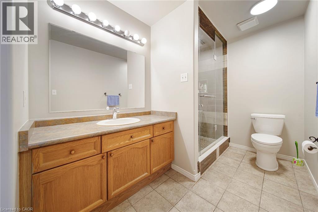 765 Brandenburg Boulevard, Waterloo, Ontario  N2T 2W9 - Photo 45 - 40859648