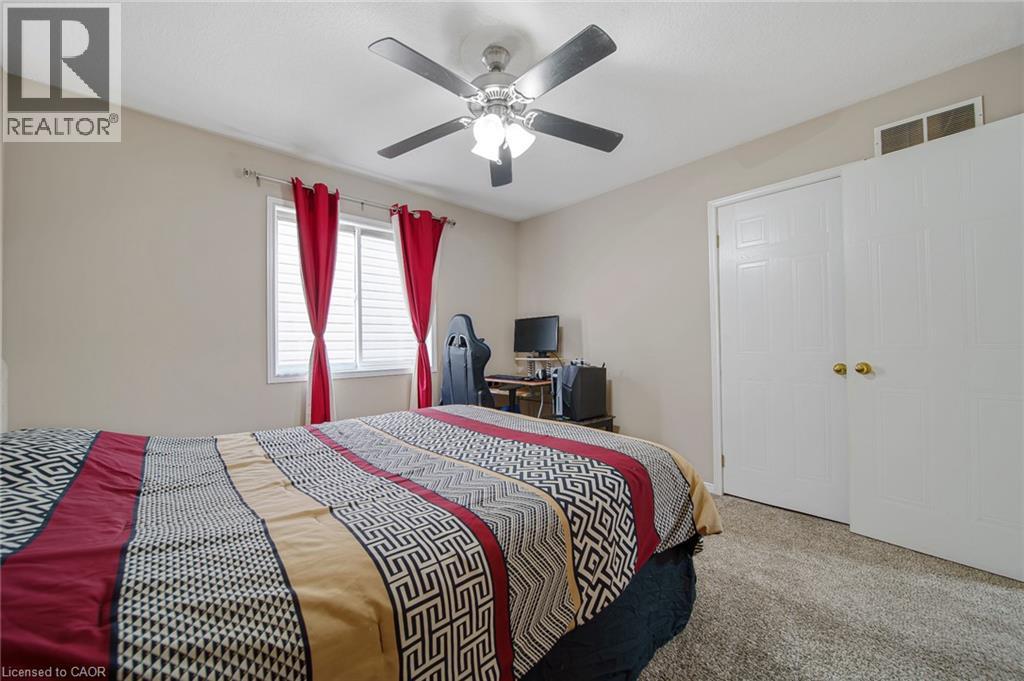 765 Brandenburg Boulevard, Waterloo, Ontario  N2T 2W9 - Photo 39 - 40859648