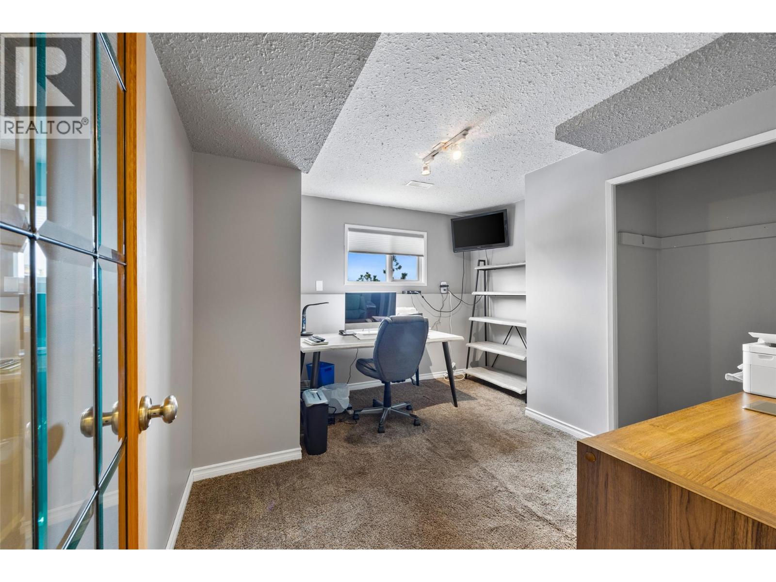 1908 Glencoe Place, Kamloops, British Columbia V2E 1K5 - Photo 45 - 10399742