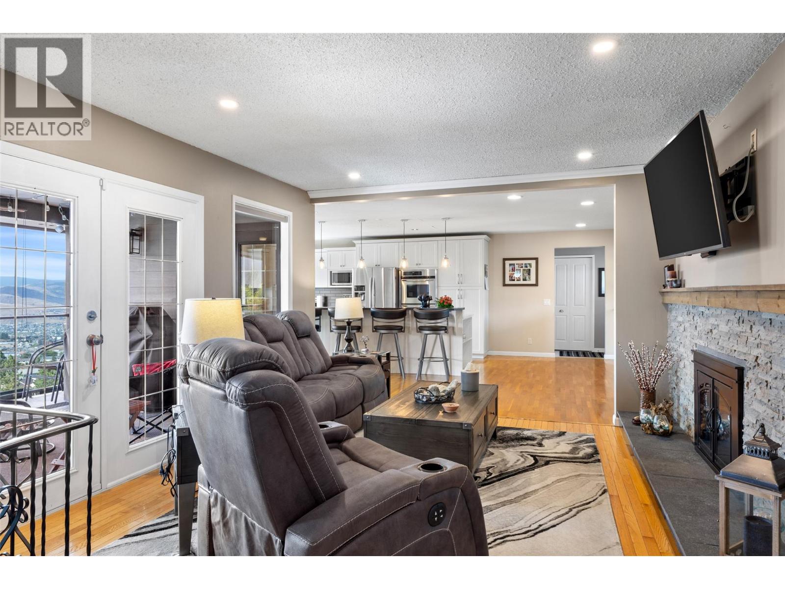 1908 Glencoe Place, Kamloops, British Columbia V2E 1K5 - Photo 16 - 10399742