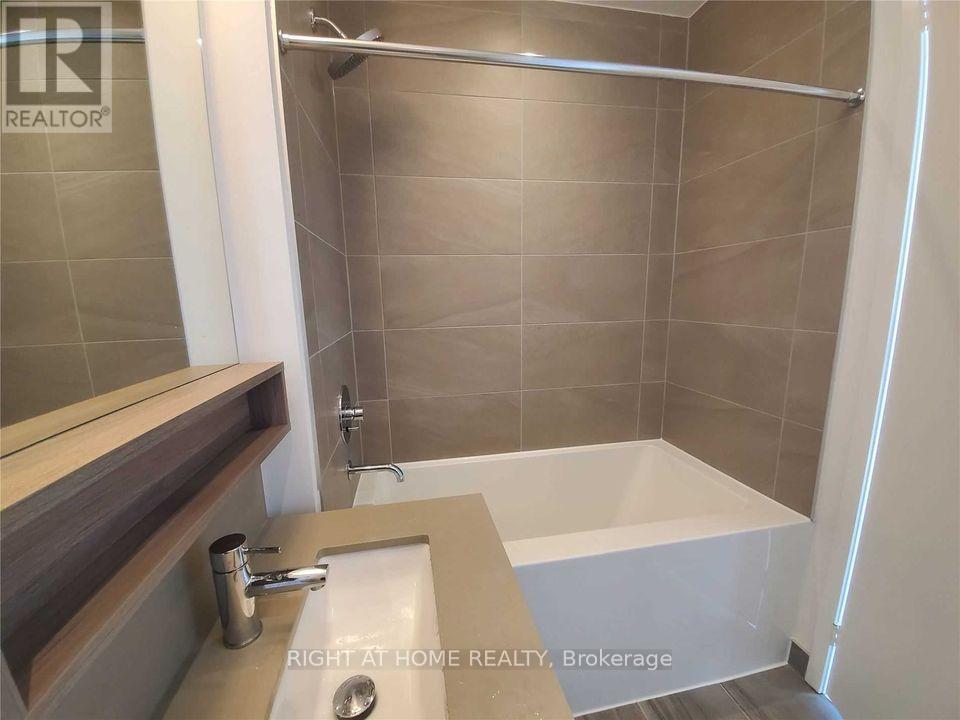 4507 - 950 Portage Parkway, Vaughan, Ontario  L4K 0J7 - Photo 14 - N13747894