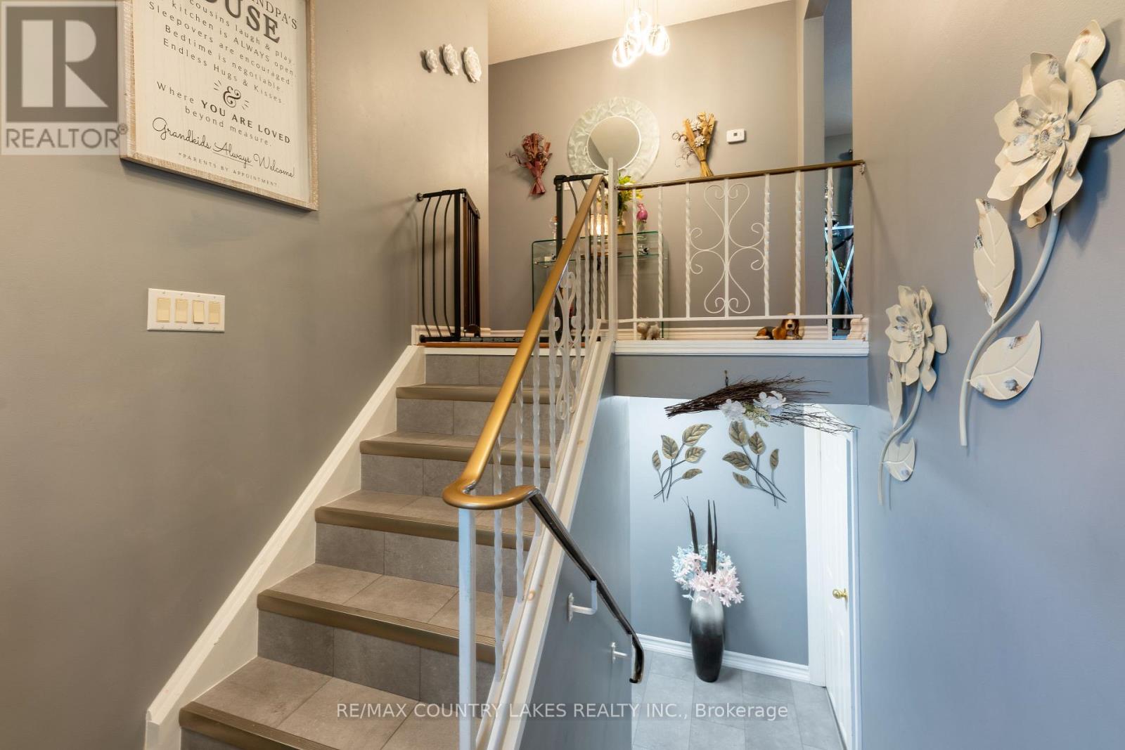 65 Beaver Ridge Drive, Brock, Ontario  L0E 1E0 - Photo 2 - N13747908