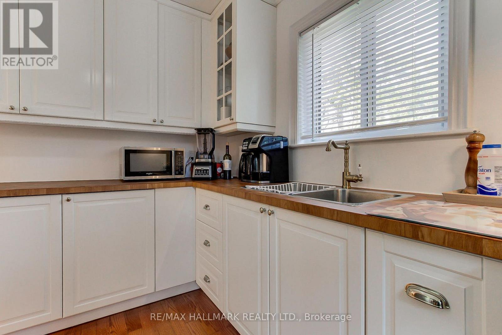 339 Neal Drive, Richmond Hill, Ontario  L4C 3L3 - Photo 15 - N13747910