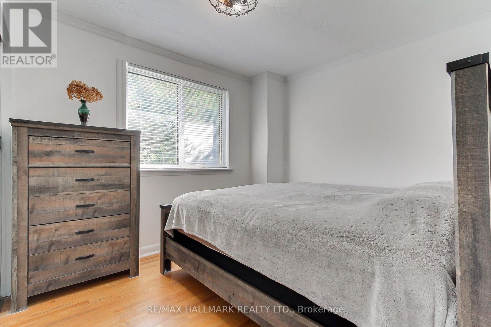 339 Neal Drive, Richmond Hill, Ontario  L4C 3L3 - Photo 20 - N13747910