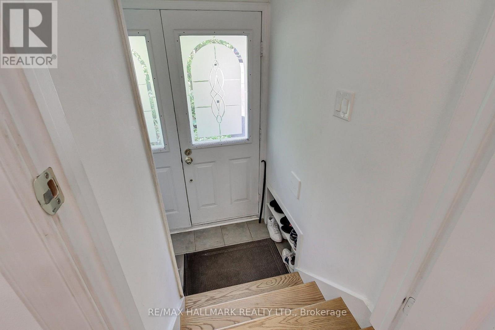 339 Neal Drive, Richmond Hill, Ontario  L4C 3L3 - Photo 28 - N13747910