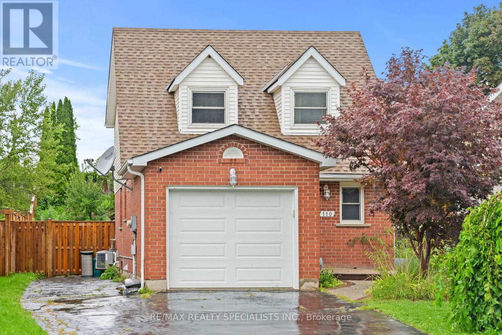 110 STEELES CRESCENT, Cambridge, Ontario