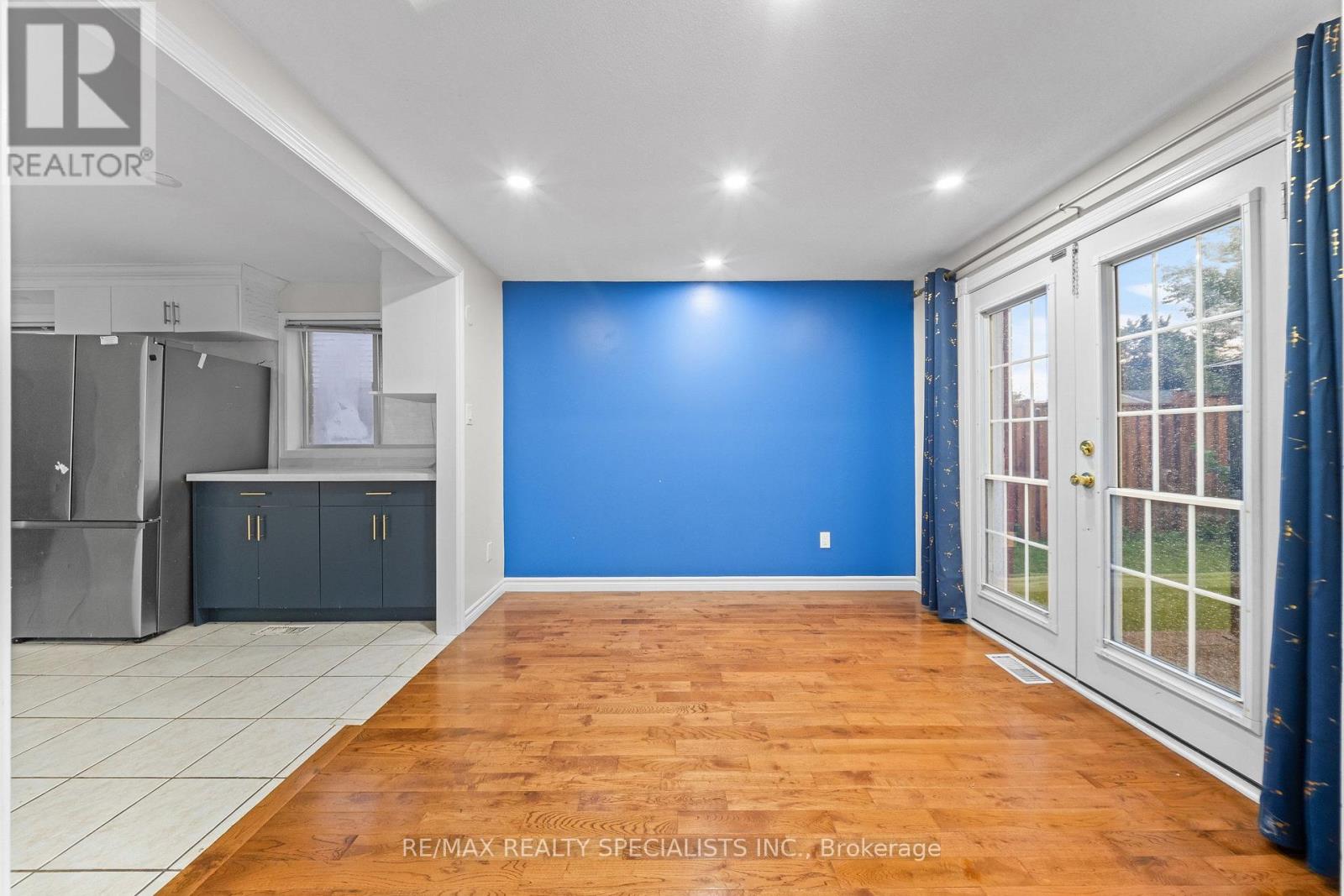 110 Steeles Crescent, Cambridge, Ontario  N1R 8C4 - Photo 11 - X13747888