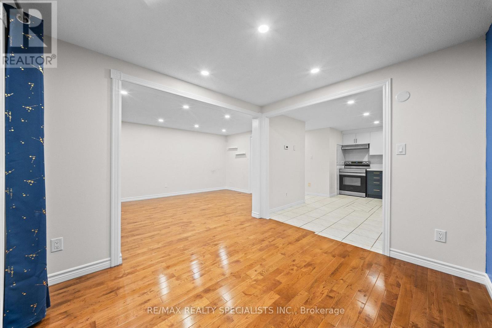 110 Steeles Crescent, Cambridge, Ontario  N1R 8C4 - Photo 12 - X13747888