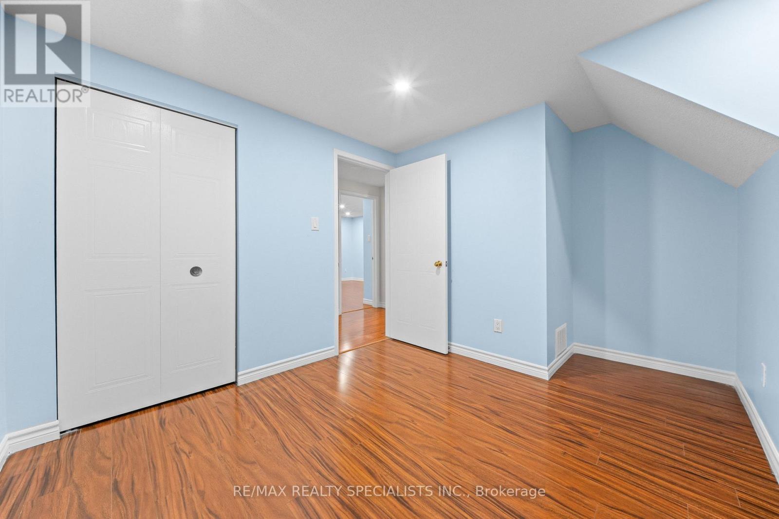 110 Steeles Crescent, Cambridge, Ontario  N1R 8C4 - Photo 25 - X13747888