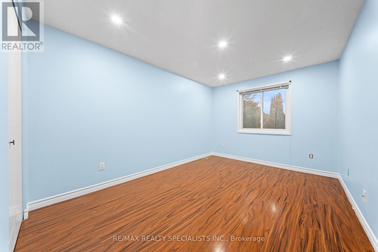 110 Steeles Crescent, Cambridge, Ontario  N1R 8C4 - Photo 26 - X13747888