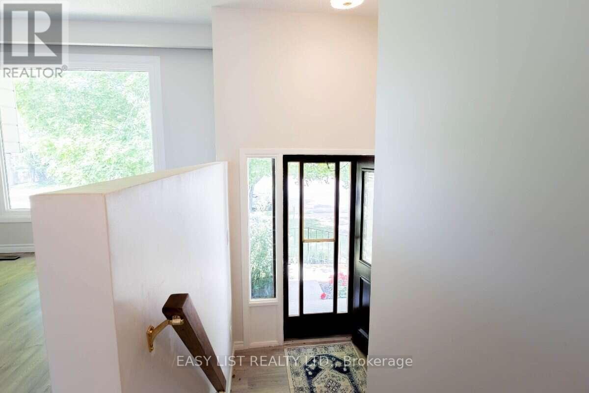 2651 Marsdale Drive, Peterborough, Ontario  K9L 1R5 - Photo 8 - X13747938