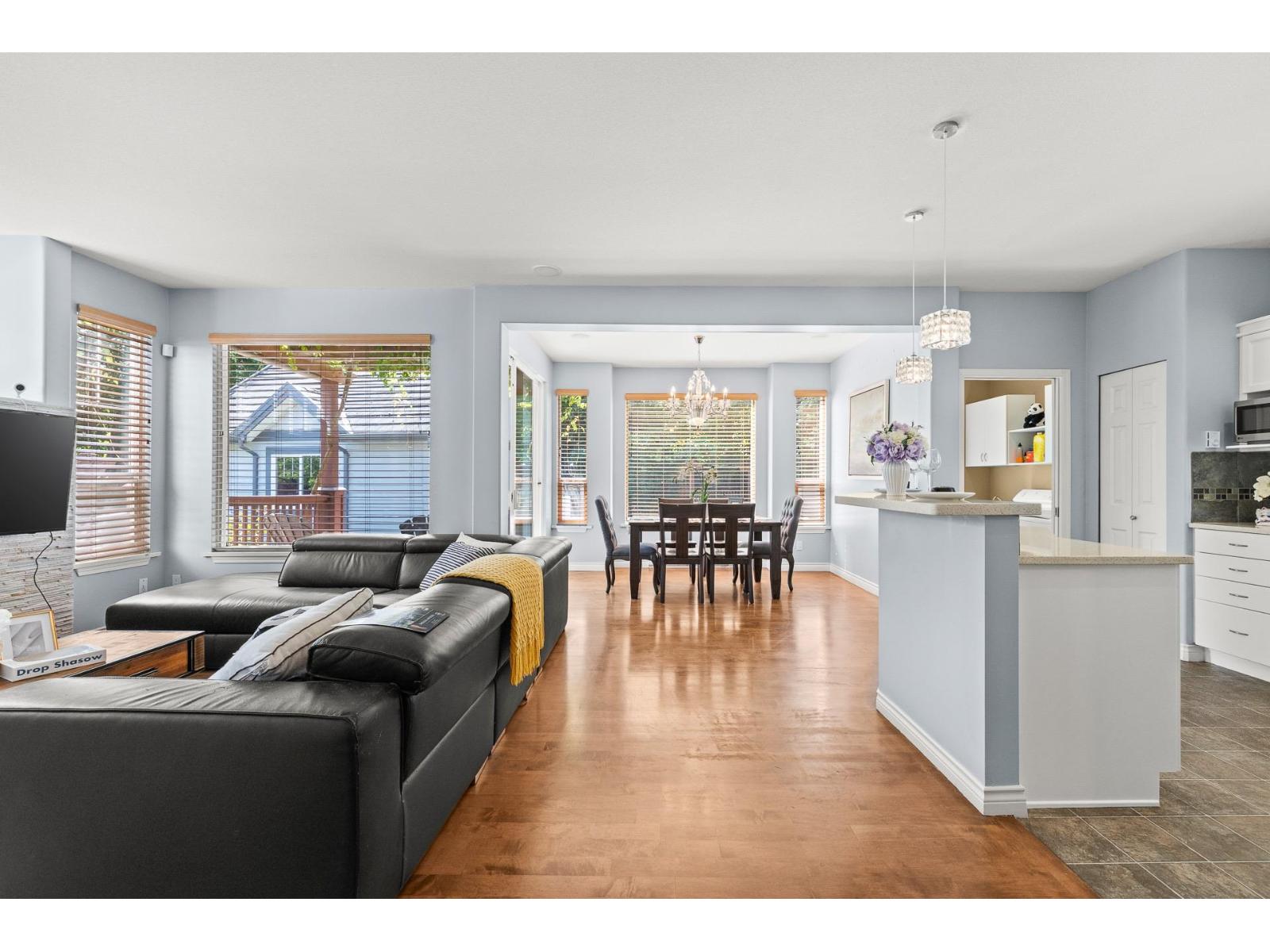 3307 Rosemary Heights Crescent, Surrey, British Columbia  V3Z 0K7 - Photo 8 - R3161770