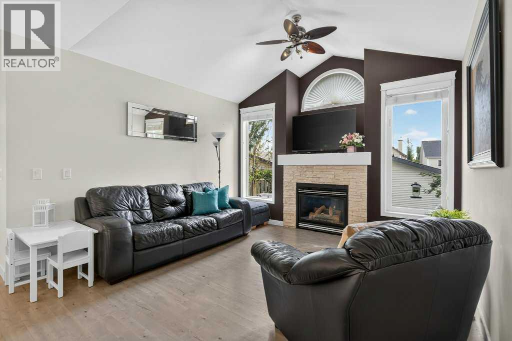 72 Tuscany Springs Way NW, Calgary, Alberta  T3L 2N4 - Photo 21 - A2341296
