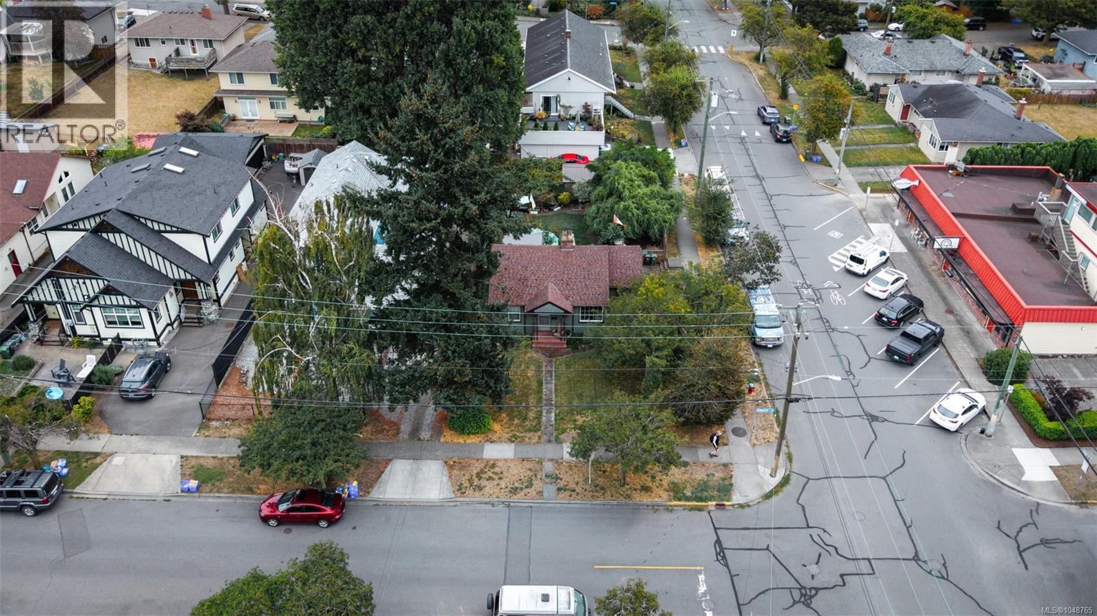 2547 Empire St, Victoria, British Columbia  V8T 3M5 - Photo 8 - 1048765