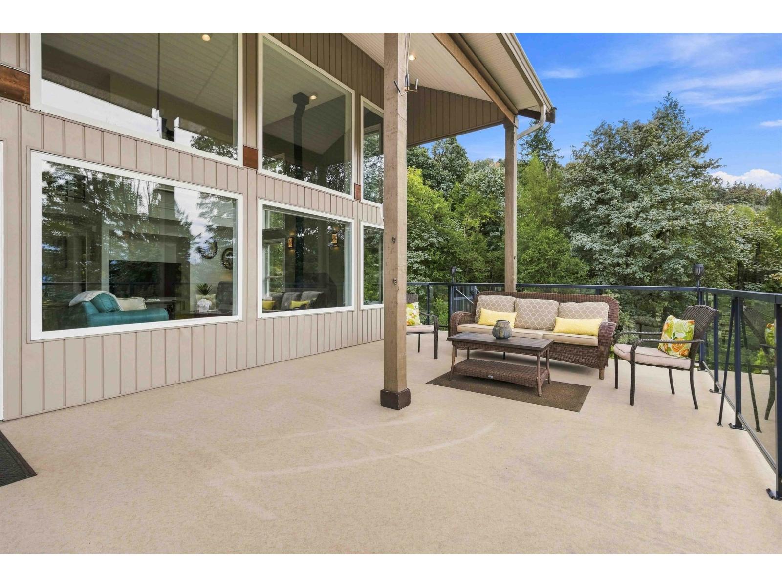 43251 Salmonberry Drive, Chilliwack Mountain, Chilliwack, British Columbia  V2R 4A4 - Photo 10 - R3161419