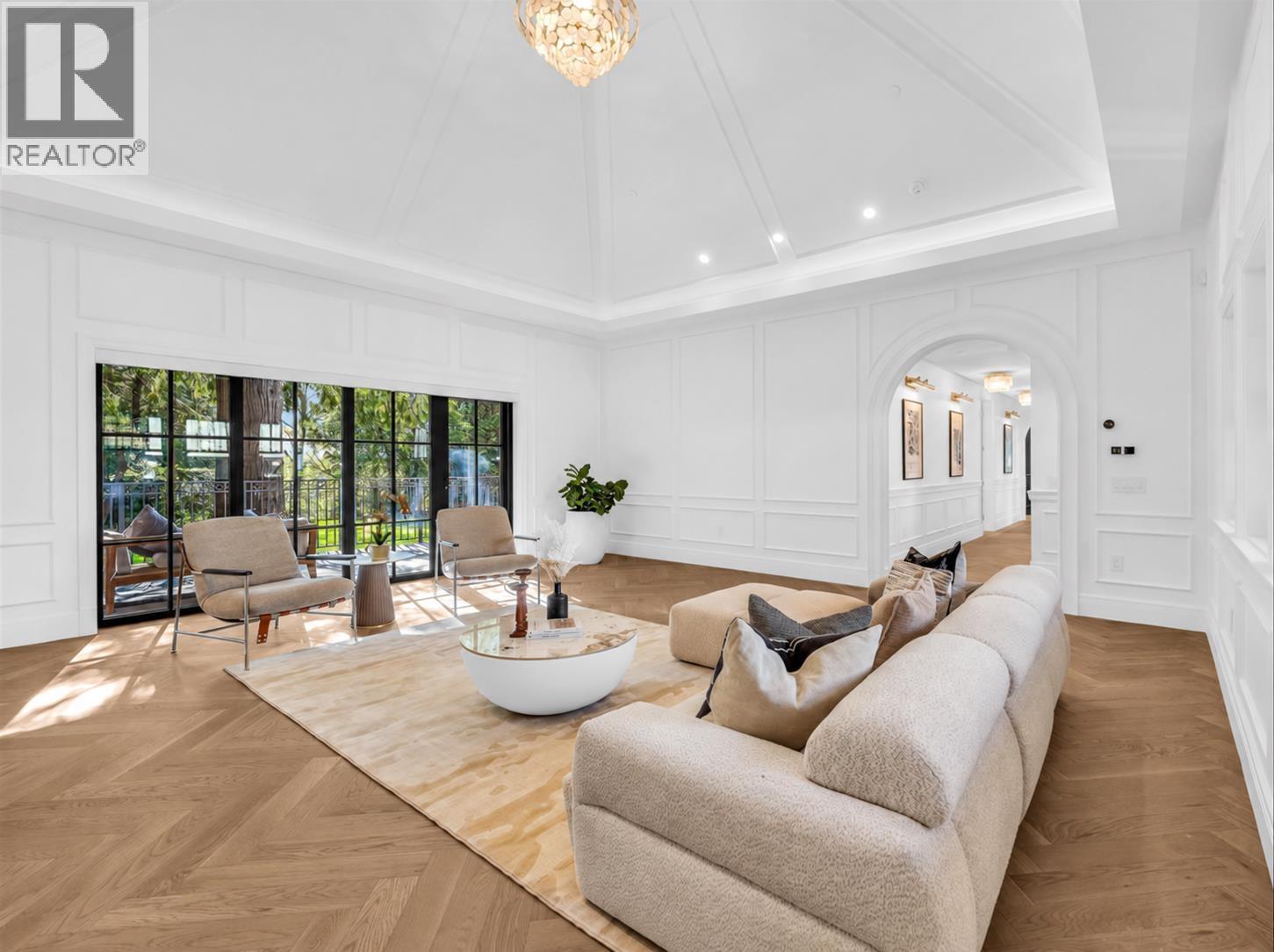 2050 SW Marine Drive, Vancouver, British Columbia  V6P 6B5 - Photo 3 - R3161806