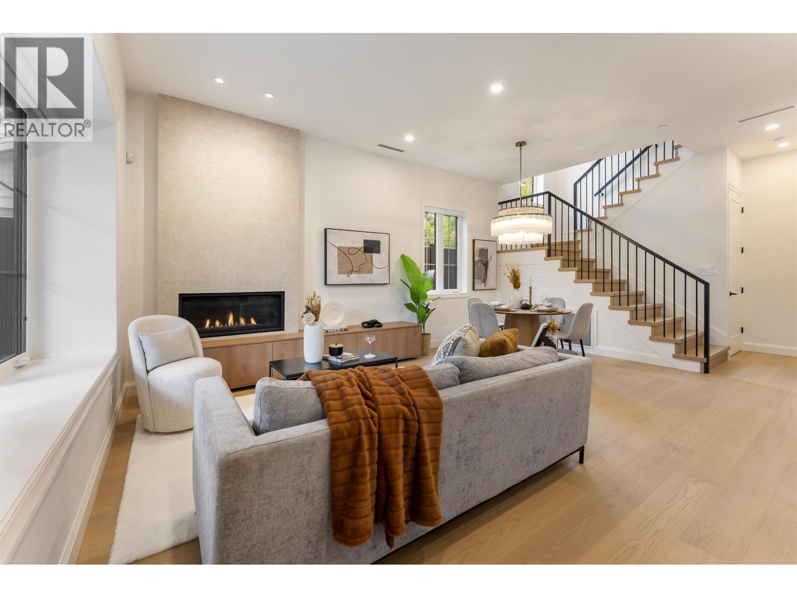 1 2256 Pender Street, Vancouver, British Columbia  V5L 1X4 - Photo 4 - R3161673