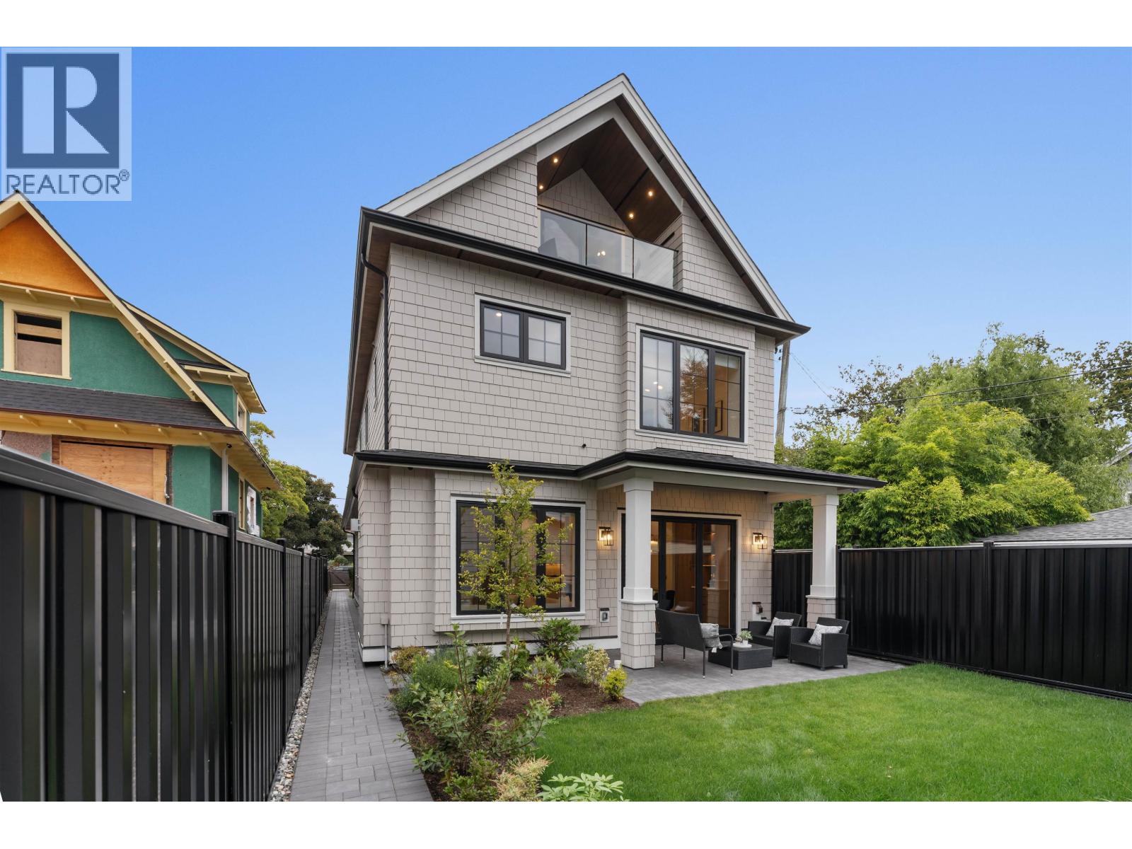 2 2256 E Pender Street Street, Vancouver, British Columbia  V5L 1X4 - Photo 32 - R3161631