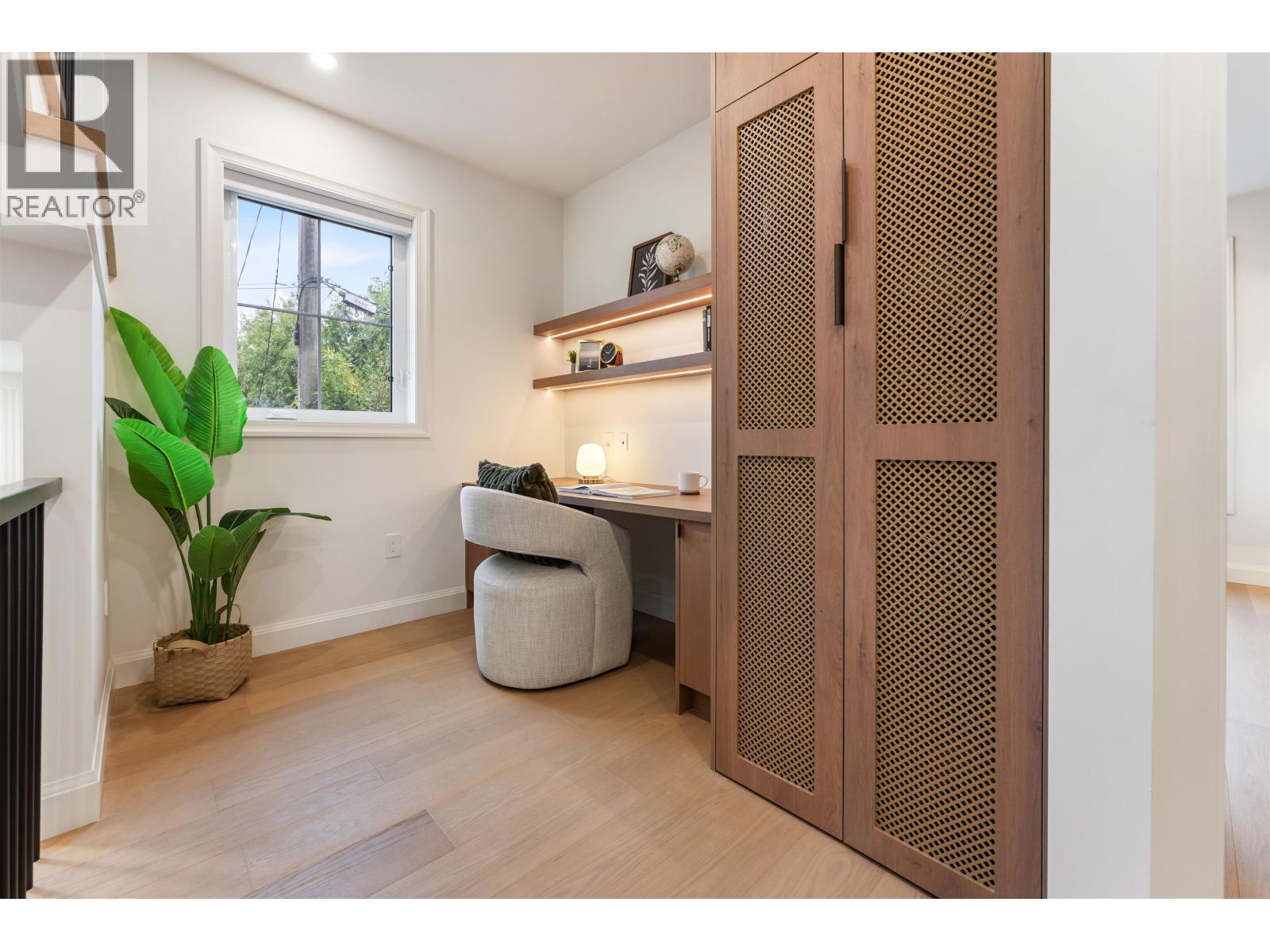 2 2256 E Pender Street Street, Vancouver, British Columbia  V5L 1X4 - Photo 17 - R3161631