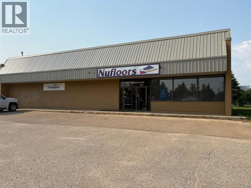 204 4 Avenue NE, Slave Lake, Alberta  T0G 2A2 - Photo 1 - A2257616