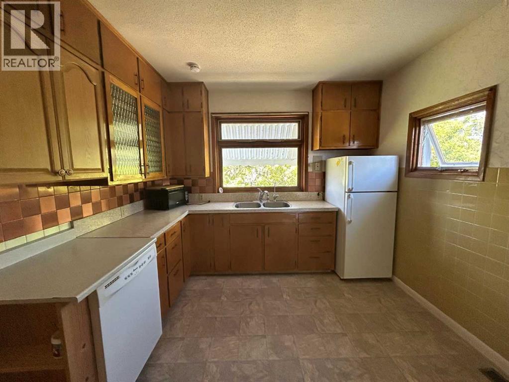 350077 Range Road 250, Rural Kneehill County, Alberta T0M 0Z0 - Photo 10 - A2322241
