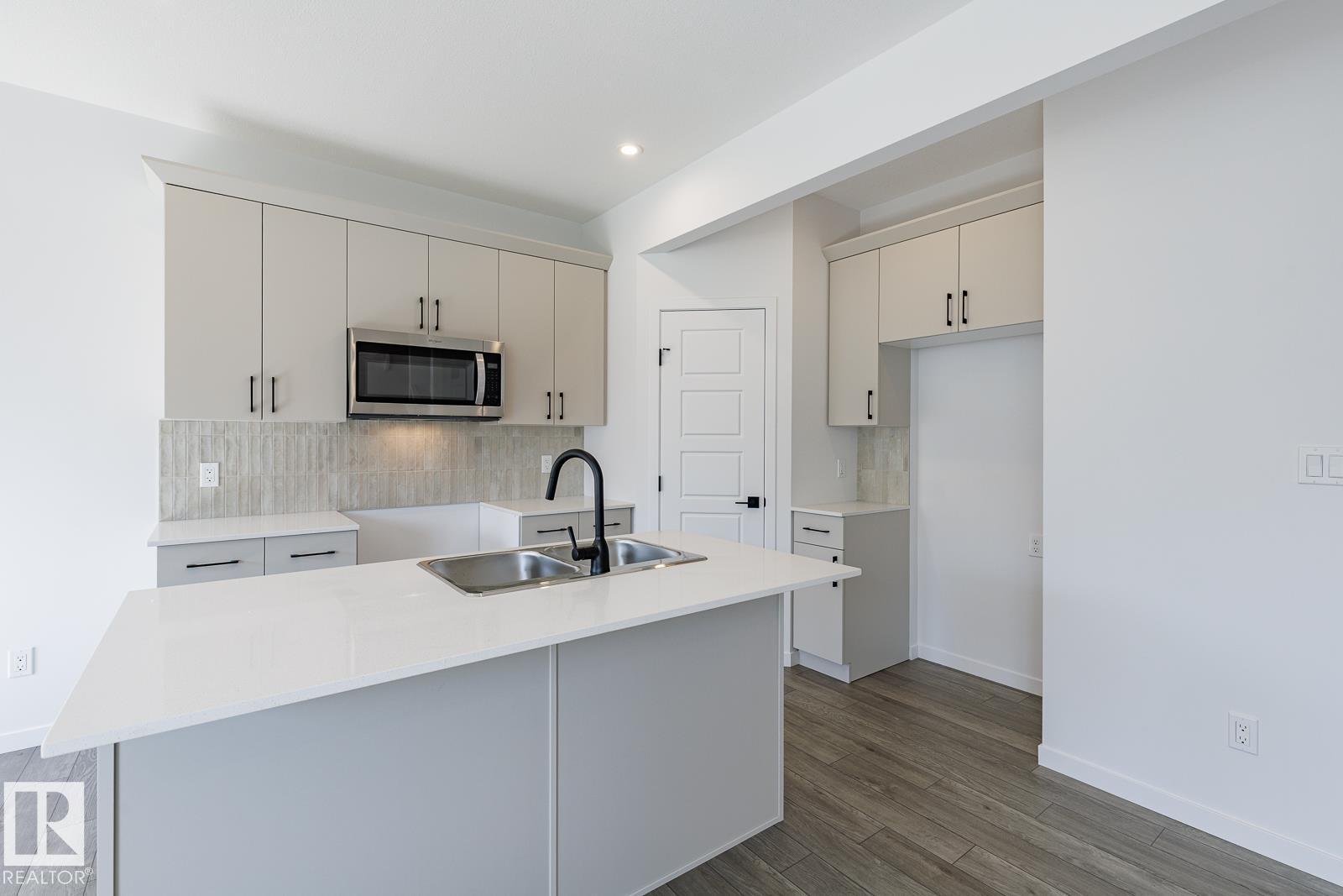 89 Silverstone Dr, Stony Plain, Alberta  T7Z 0E8 - Photo 5 - E4507245