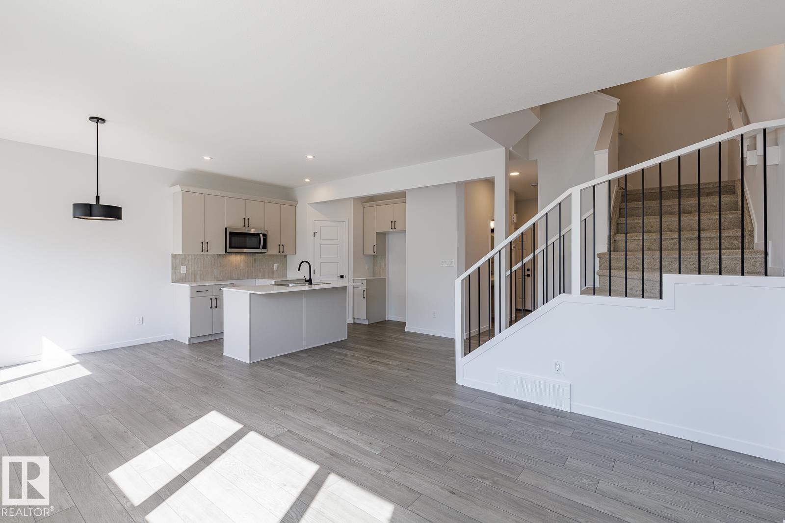 89 Silverstone Dr, Stony Plain, Alberta  T7Z 0E8 - Photo 9 - E4507245