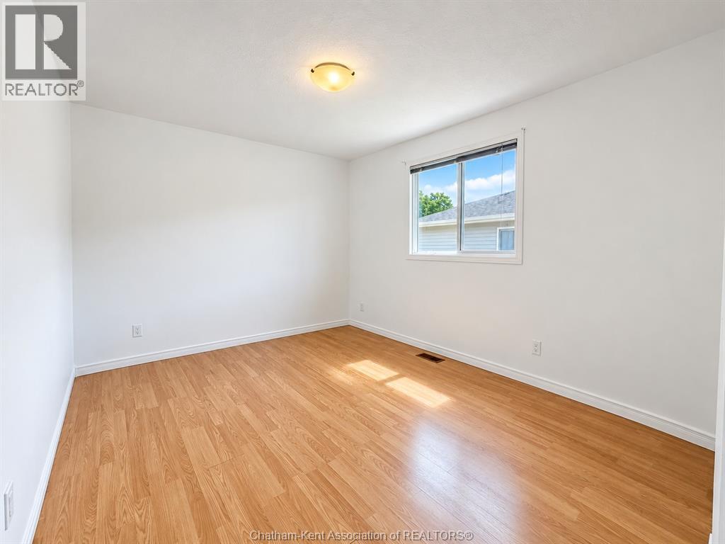 8 Hampton Court, Chatham, Ontario  N7M 6K9 - Photo 19 - 26021580