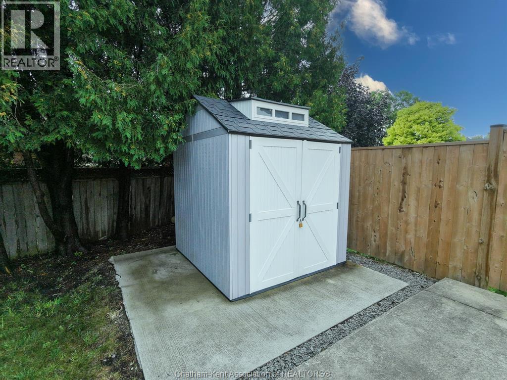 8 Hampton Court, Chatham, Ontario  N7M 6K9 - Photo 28 - 26021580