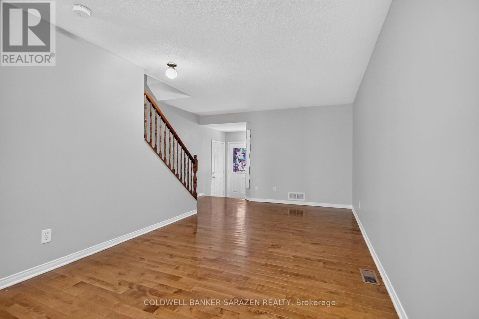 111 Harbour View Street, Ottawa, Ontario  K2G 6Z7 - Photo 8 - X13747978