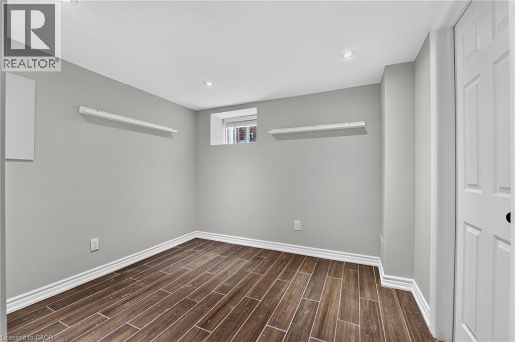 16 Beulah Avenue, Hamilton, Ontario  L8P 4G9 - Photo 41 - 40860256