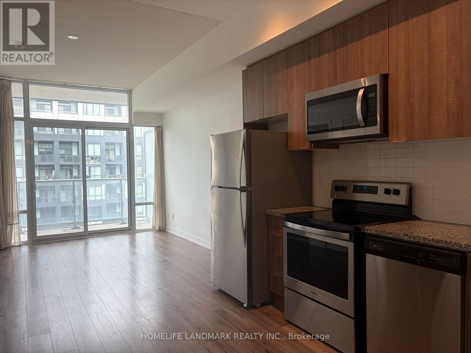 621 Sheppard Ave. Avenue, Toronto, Ontario  M2K 1B5 - Photo 4 - C13747980