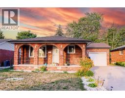 2732 ARMSTRONG AVENUE, Windsor, Ontario