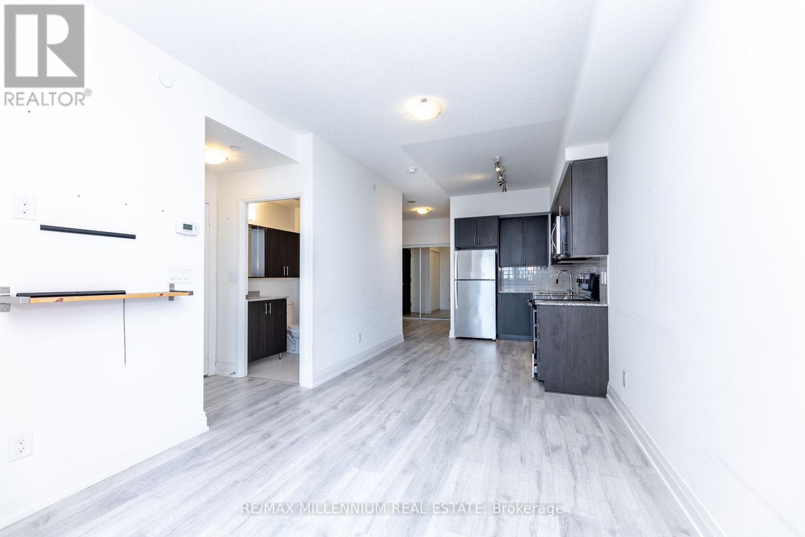 1401 - 3700 Highway 7 Road, Vaughan, Ontario  L4L 0G8 - Photo 10 - N13747962
