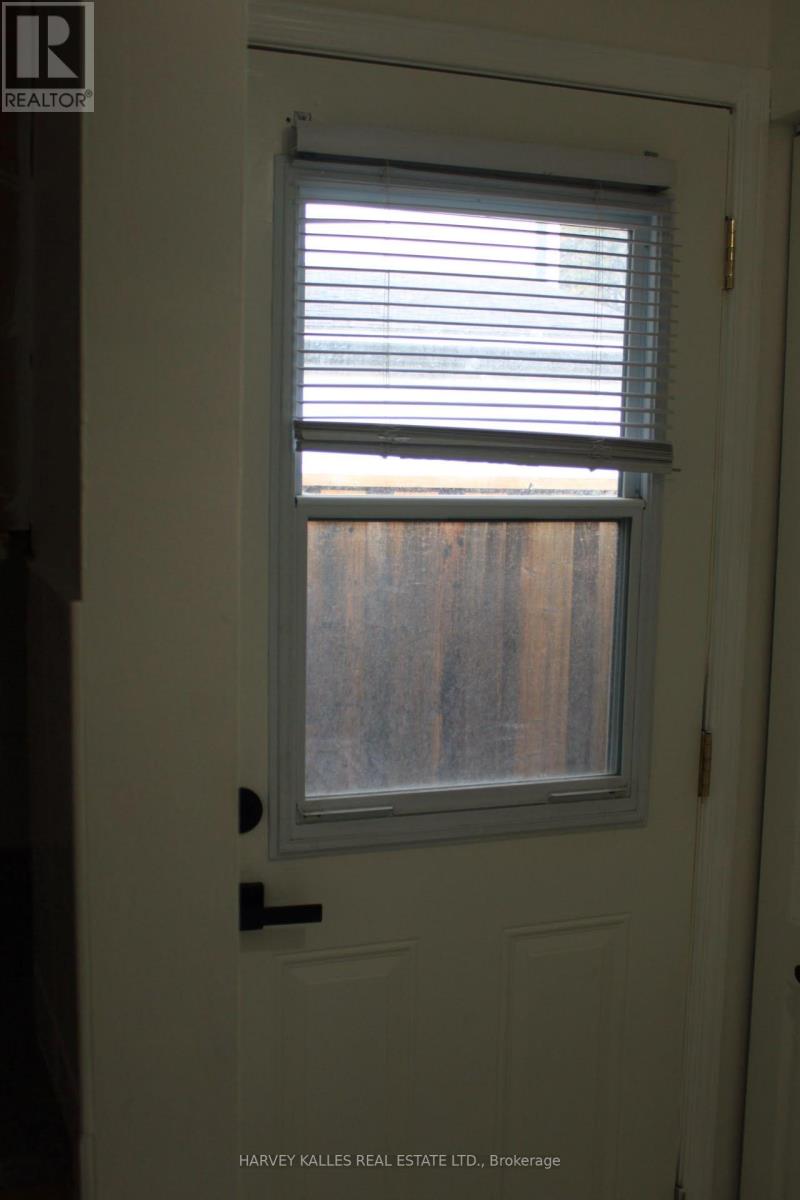 102 Goldcrest Road, Brampton, Ontario  L6S 1H2 - Photo 21 - W13713032