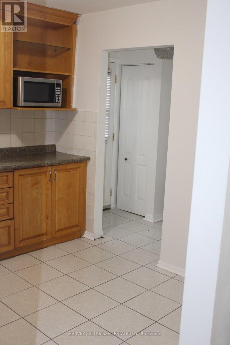 102 Goldcrest Road, Brampton, Ontario  L6S 1H2 - Photo 29 - W13713032