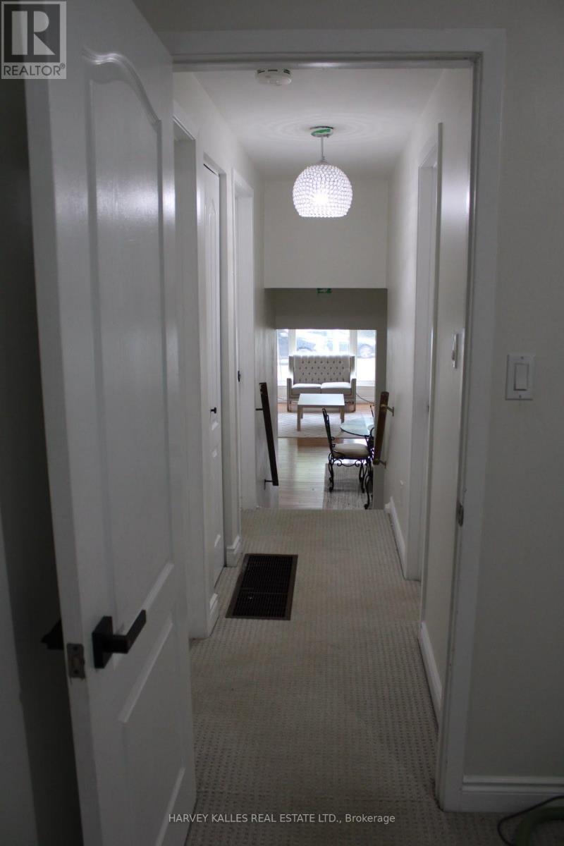 102 Goldcrest Road, Brampton, Ontario  L6S 1H2 - Photo 28 - W13713032