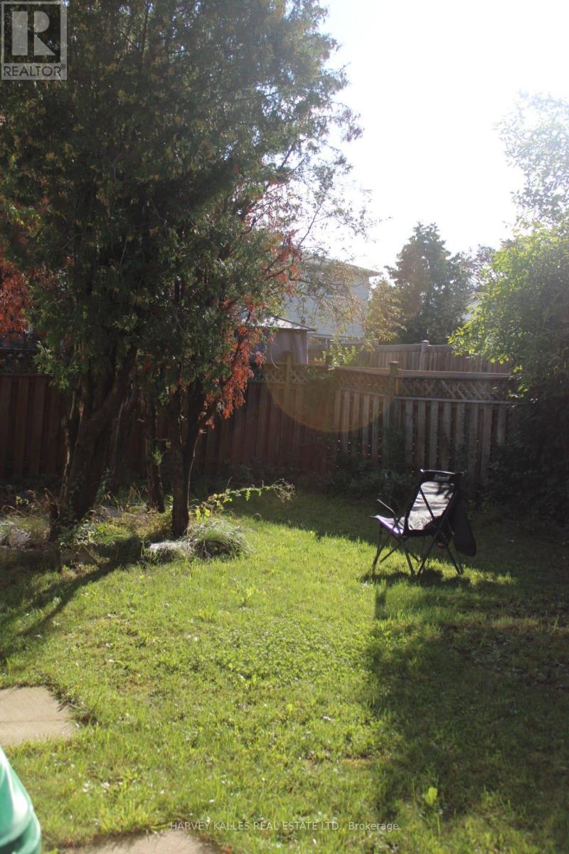 102 Goldcrest Road, Brampton, Ontario  L6S 1H2 - Photo 37 - W13713032