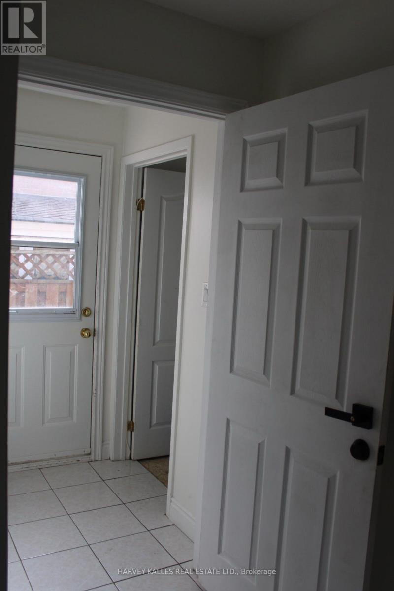 102 Goldcrest Road, Brampton, Ontario  L6S 1H2 - Photo 24 - W13713032
