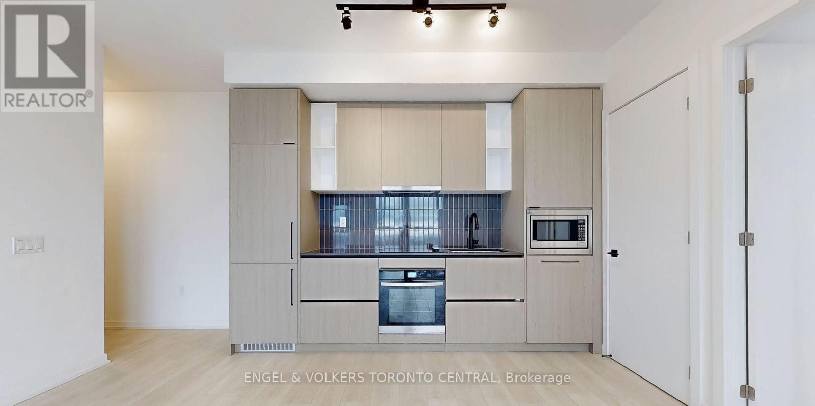2901 - 1285 Dupont Street, Toronto, Ontario  M6H 0E3 - Photo 3 - W13743280