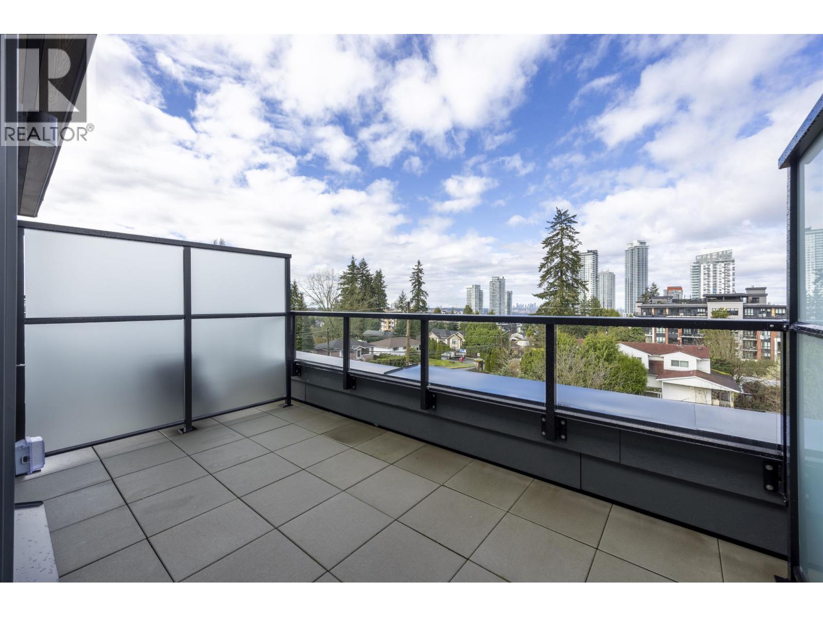 210 715 Ducklow Street, Coquitlam, British Columbia V3J 4C9 - Photo 24 - R3161822
